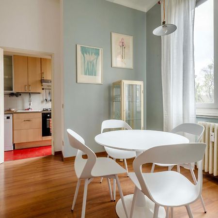 Luvi - Solari Apartment มิลาน ภายนอก รูปภาพ